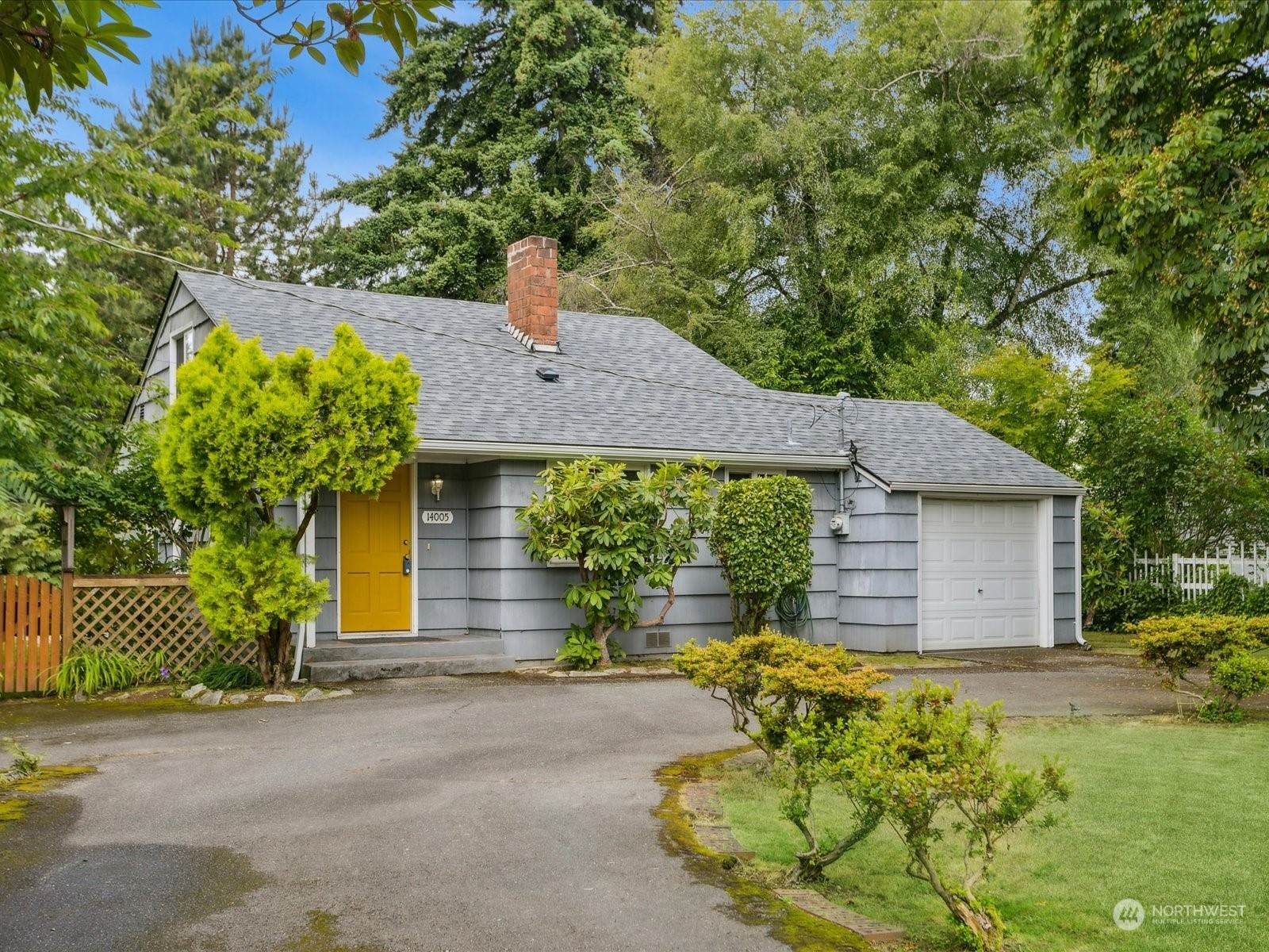 Property Photo: 14005 19th Avenue NE WA 98125