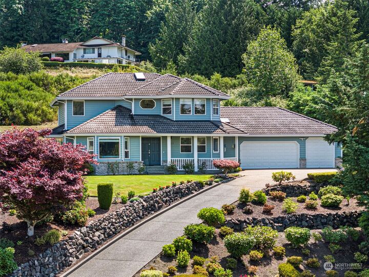 Property Photo:  4566 Benita Place NE  WA 98310 