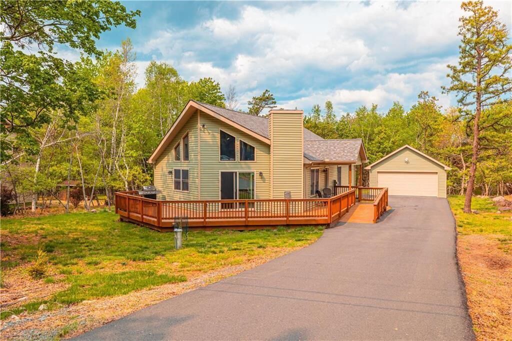 Property Photo:  117 Lindbergh Circle  PA 18210 