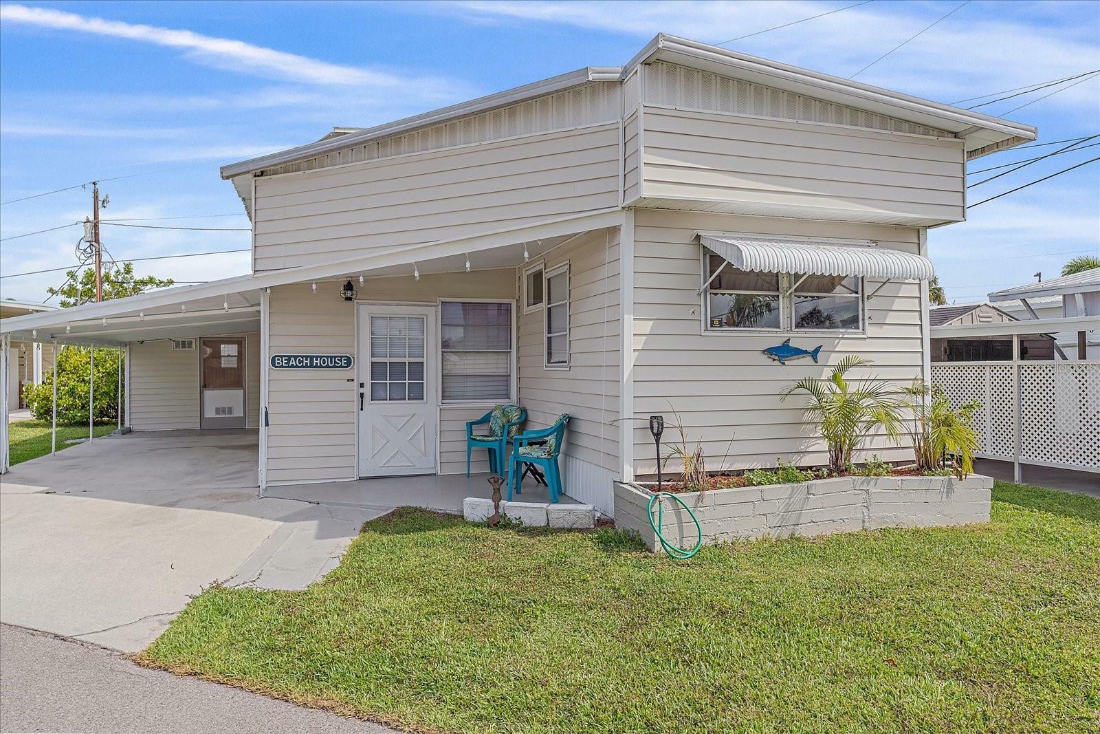 Property Photo:  2055 S Mobile Estates Drive  FL 34231 