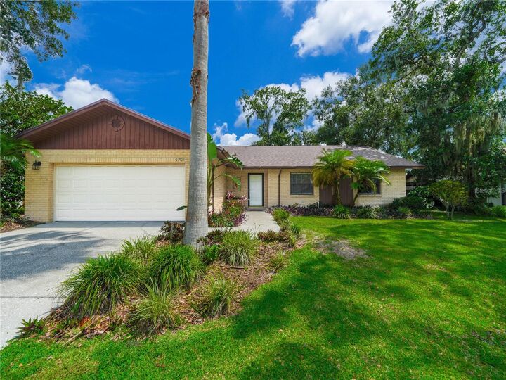 1701 S Golfview Drive  Plant City FL 33566 photo