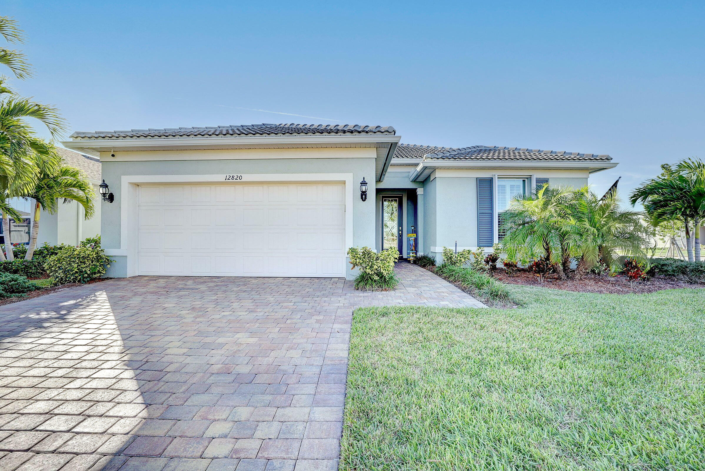 Property Photo:  12820 SW Aureolian Lane  FL 34987 