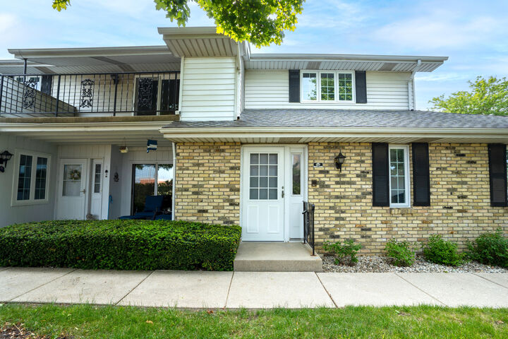 8610 30th Ave 201  Kenosha WI 53142 photo