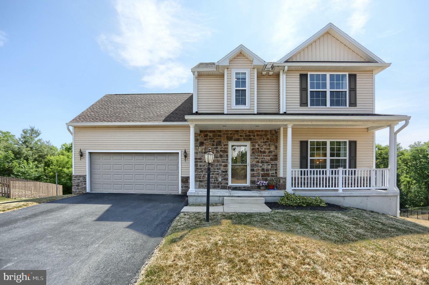 Property Photo: 5420 Westbury Drive PA 17025