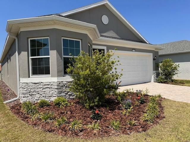 Property Photo:  2158 Wallingford Loop  FL 32757 