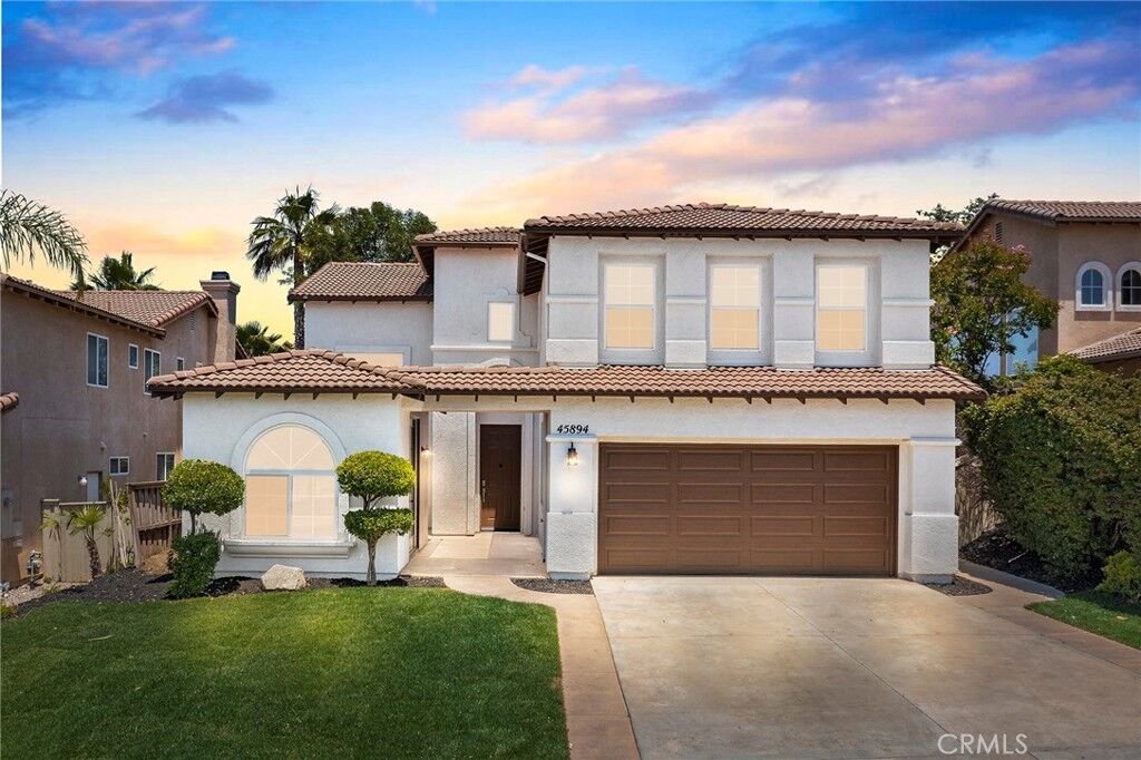 Property Photo: 45894 Paseo Gallante CA 92592