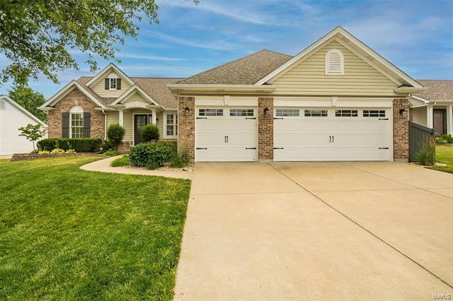 Property Photo: 4 Dandridge Court MO 63376