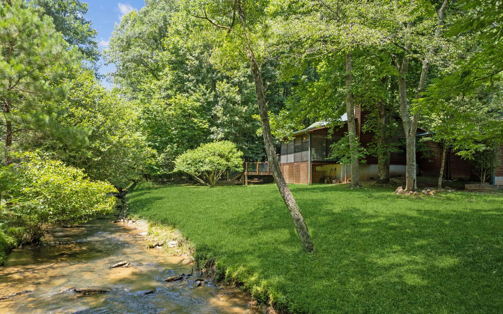 Property Photo: 475 Fir Lane GA 30540