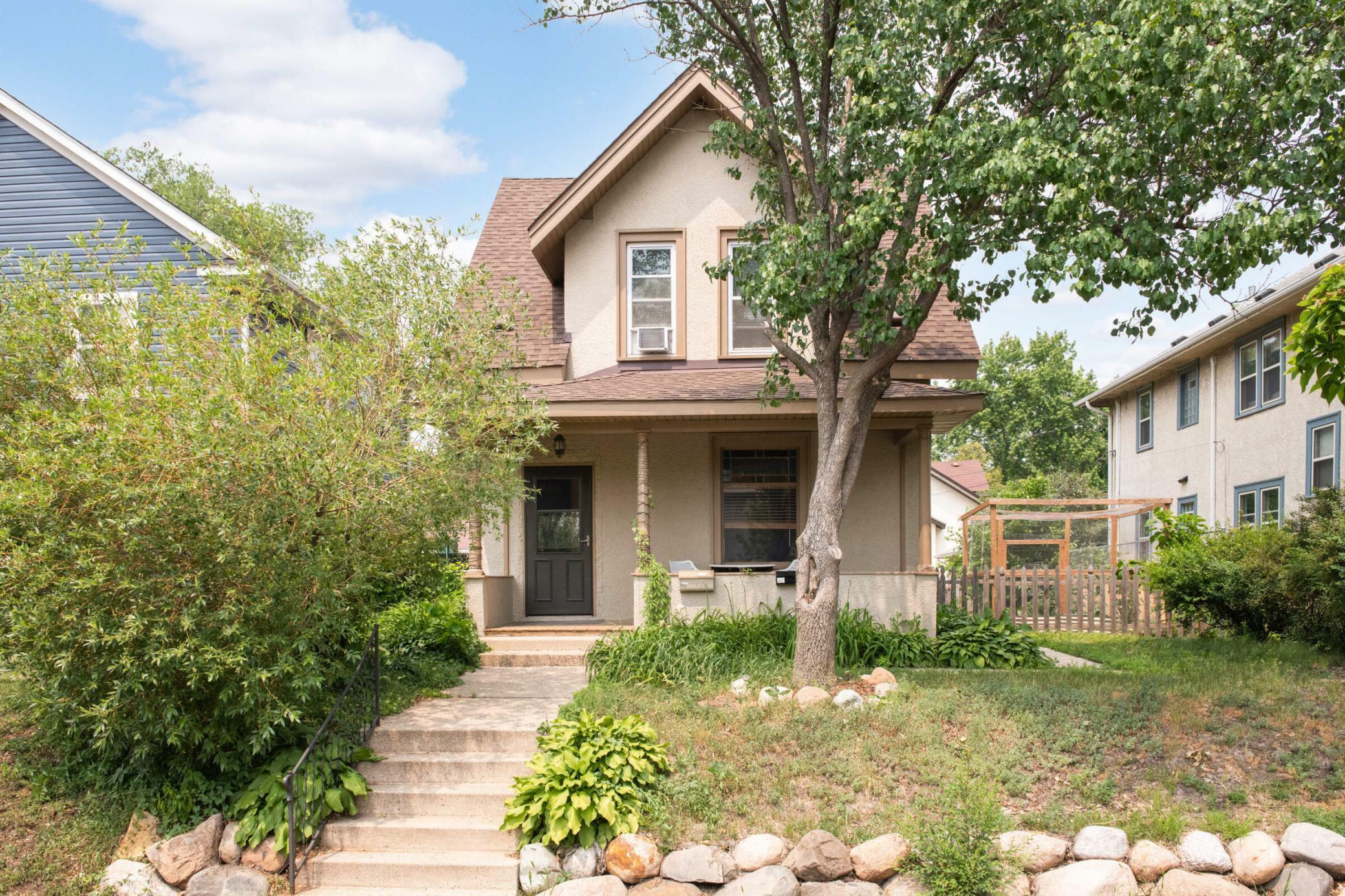 Property Photo: 1118 E 36th Street MN 55407