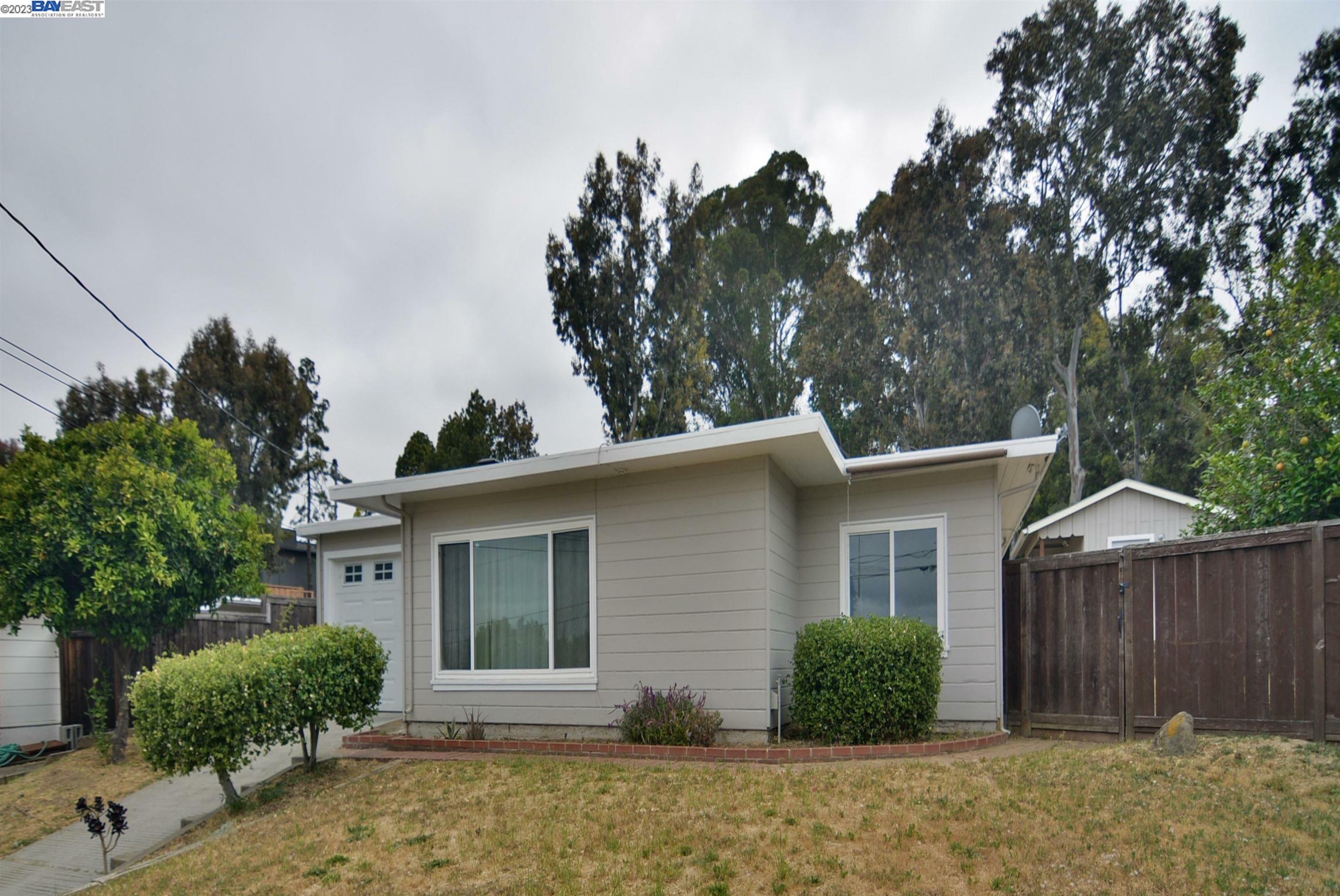 22882 Upland Way  Hayward CA 94541 photo