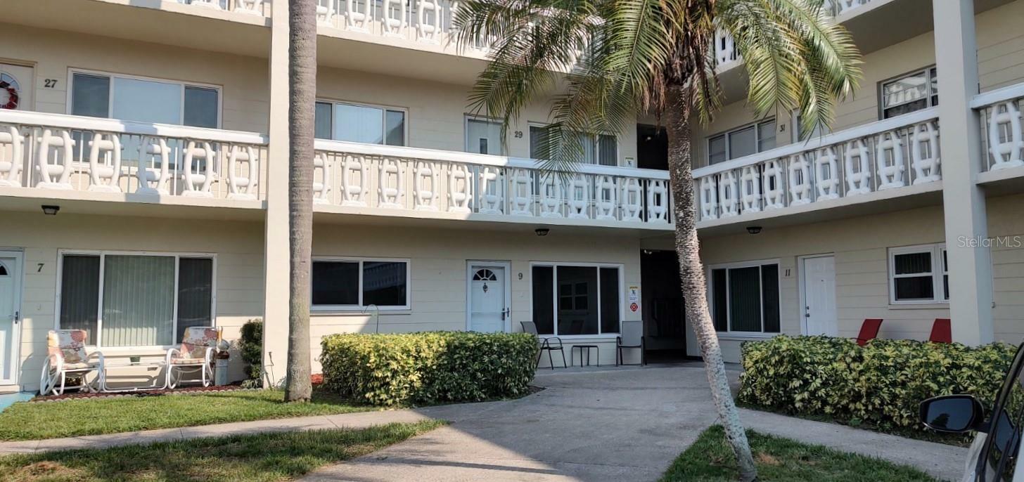 Property Photo: 2451 Canadian Way 9 FL 33763