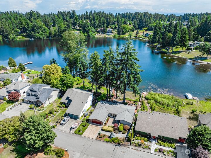 Property Photo:  3909 S 345th Street  WA 98001 