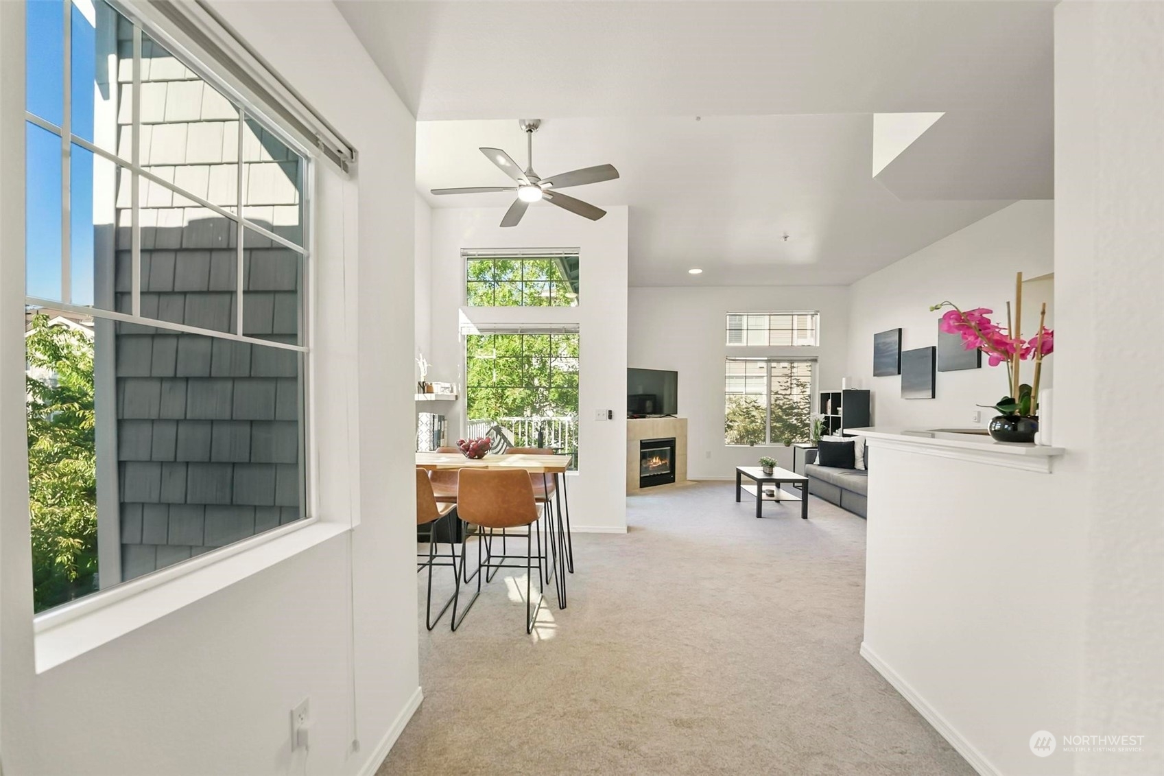 Property Photo: 1207 63rd Street SE B-14 WA 98092