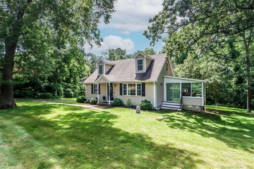 Property Photo: 18 Kaechele Drive CT 06482
