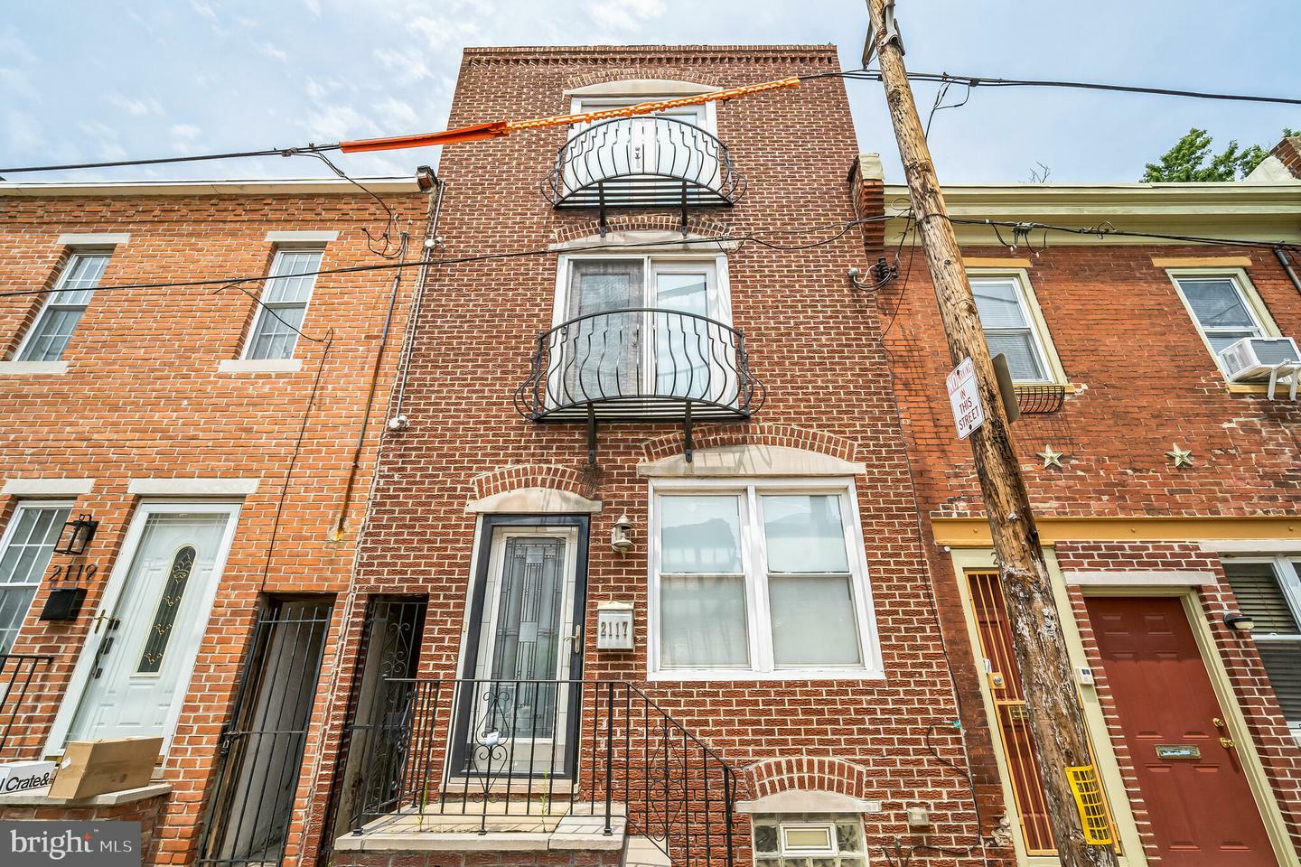 Property Photo:  2117 Clymer Street  PA 19146 