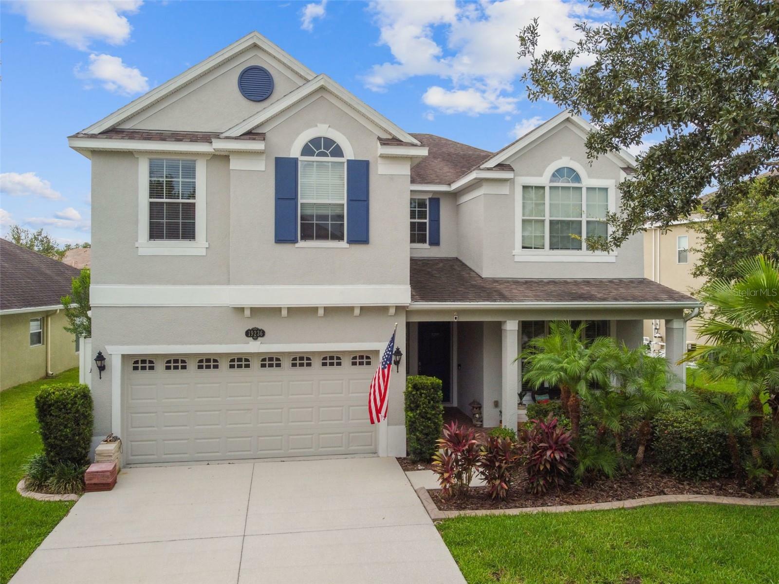 Property Photo:  19236 Early Violet Drive  FL 33647 