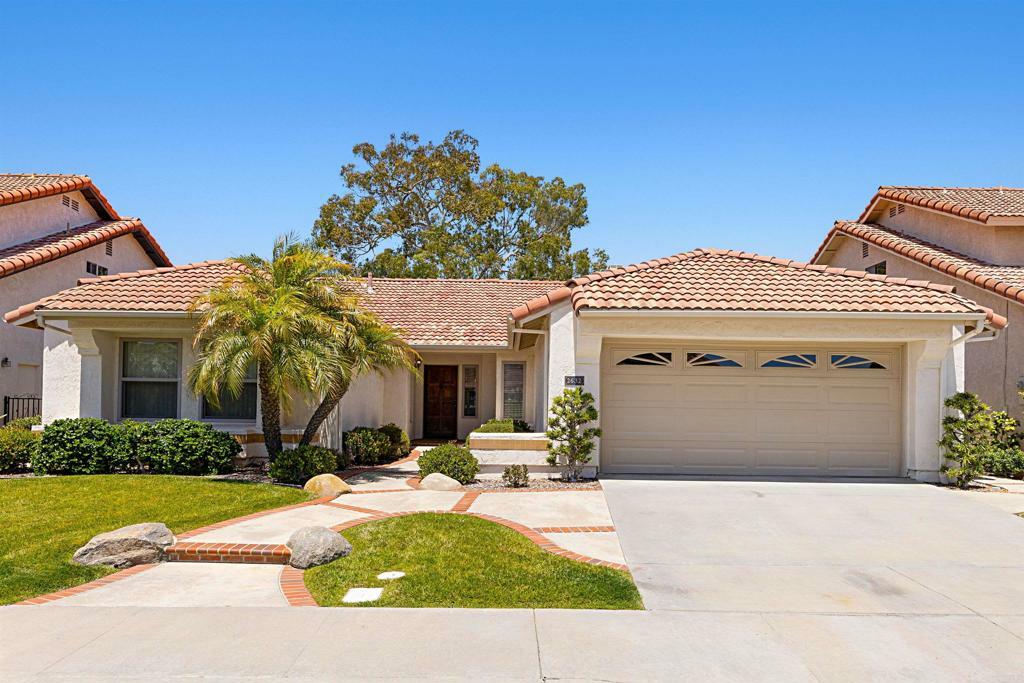 Property Photo:  2632 Magellan Ln  CA 92081 