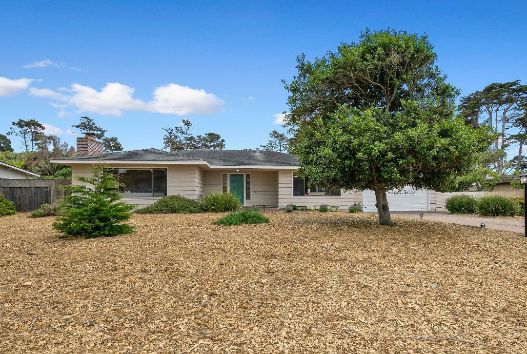Property Photo: 1062 Marcheta Lane CA 93953