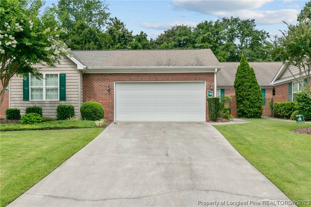 Property Photo: 720 Lighthorse Circle NC 28315