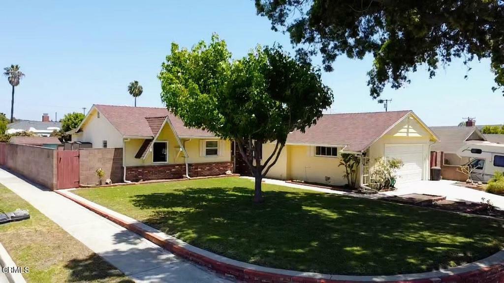 Property Photo:  134 La Verne Avenue  CA 93003 