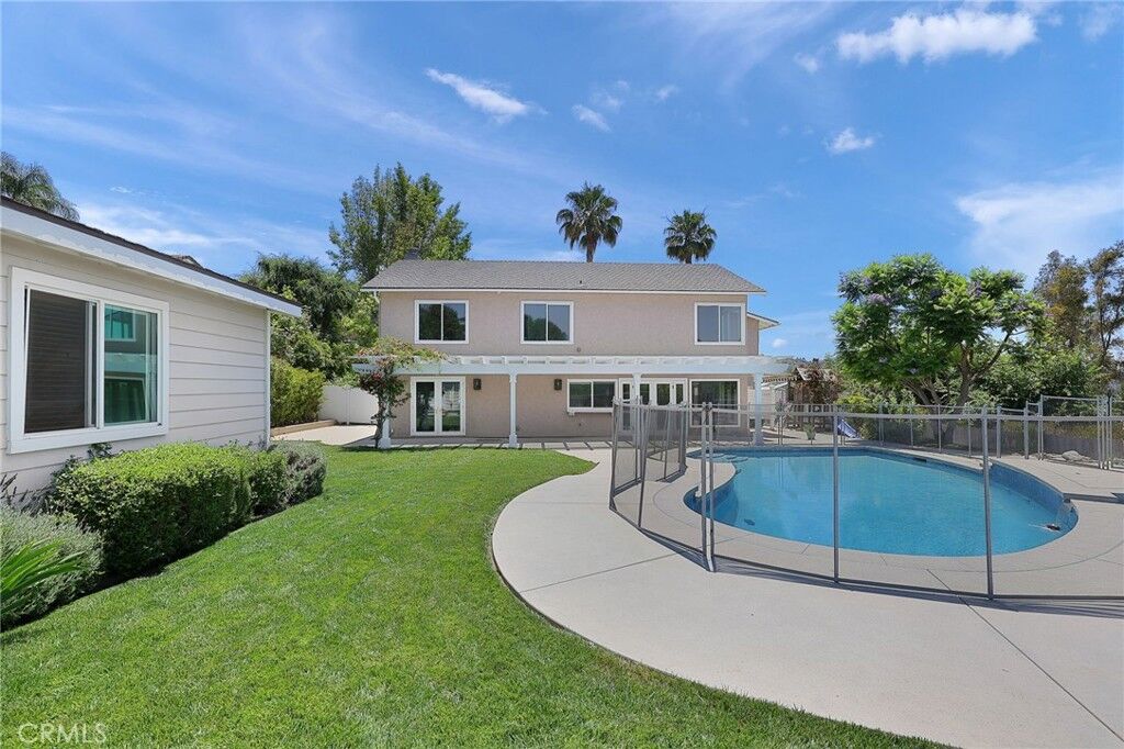 Property Photo:  4548 Poe Avenue  CA 91364 