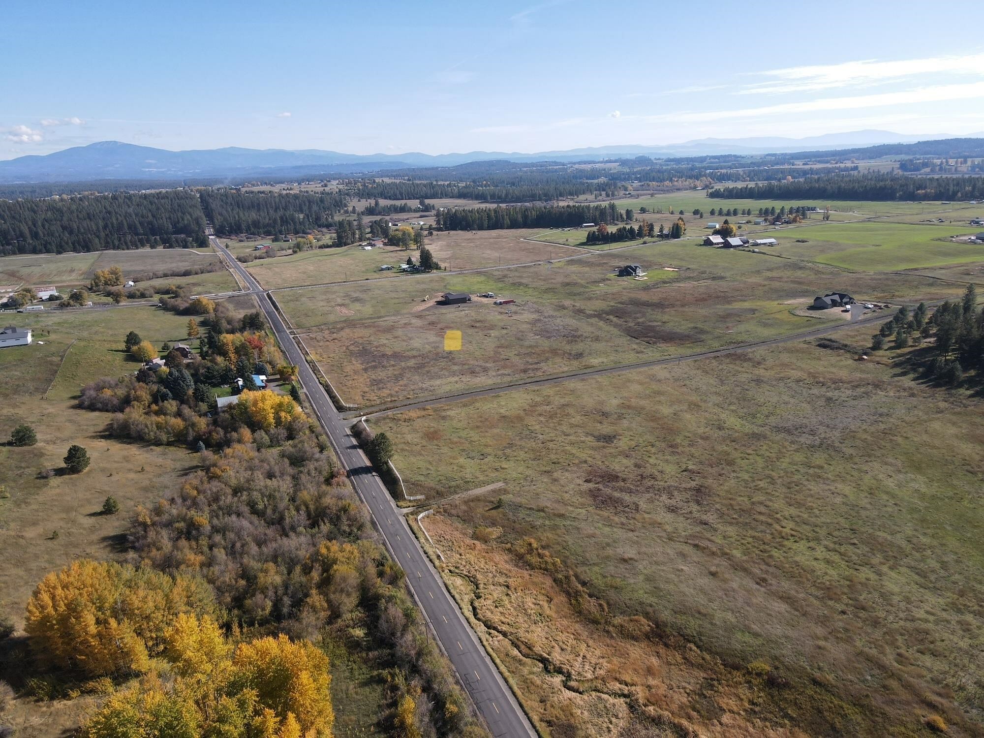 Property Photo: 6215 W Staley Rd WA 99006