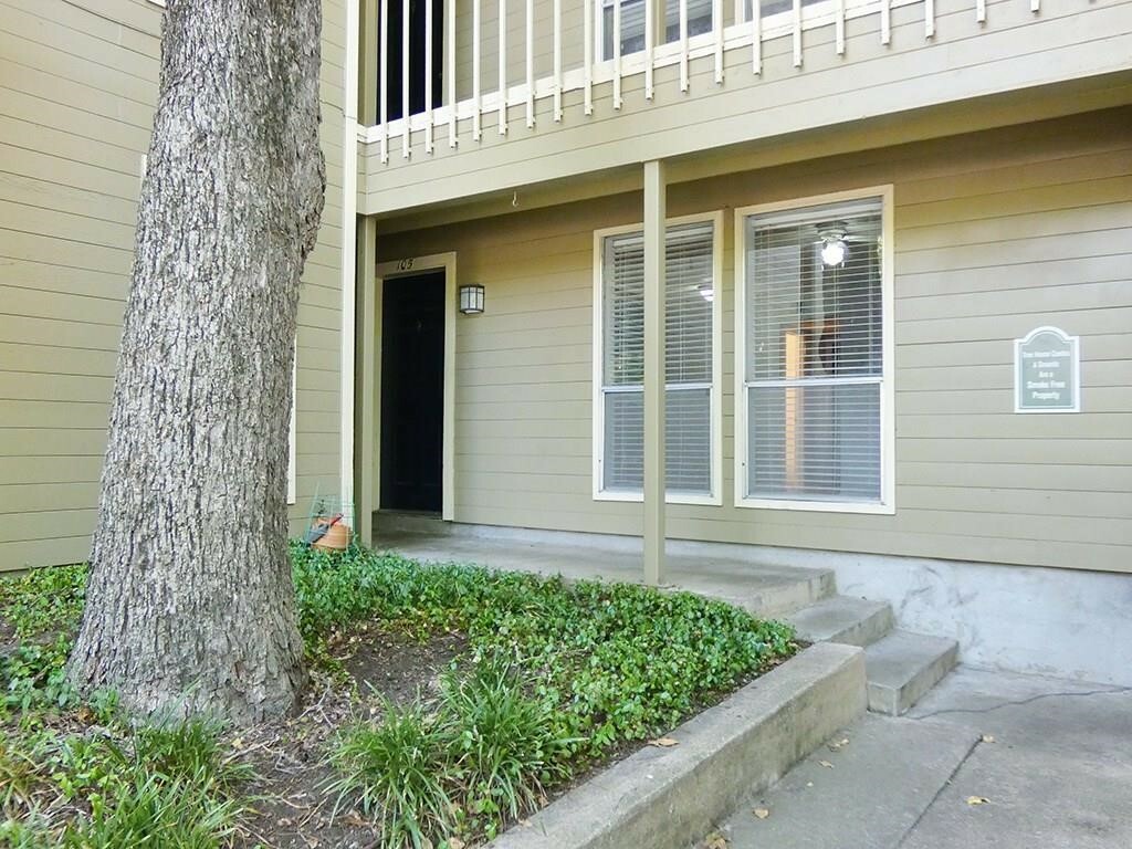 Property Photo: