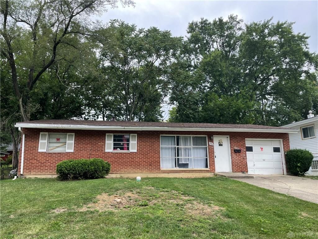 Property Photo: 11525 Fremantle Drive OH 45240