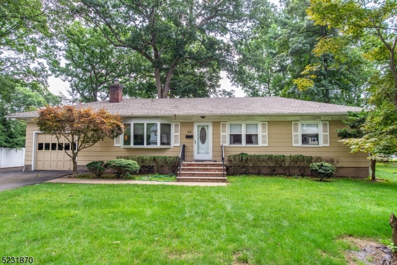 20 Ferncliff Rd  Parsippany-Troy Hills Twp. NJ 07950 photo