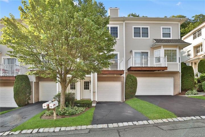 62 Crystal Hill Drive  Pomona NY 10970 photo