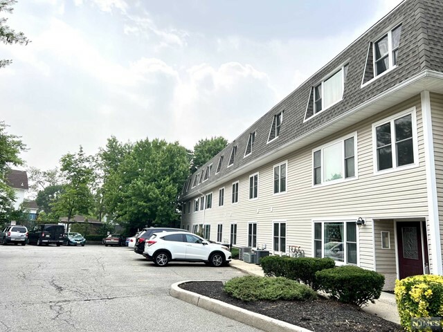 Property Photo: 253 Park Avenue 205 NJ 07070