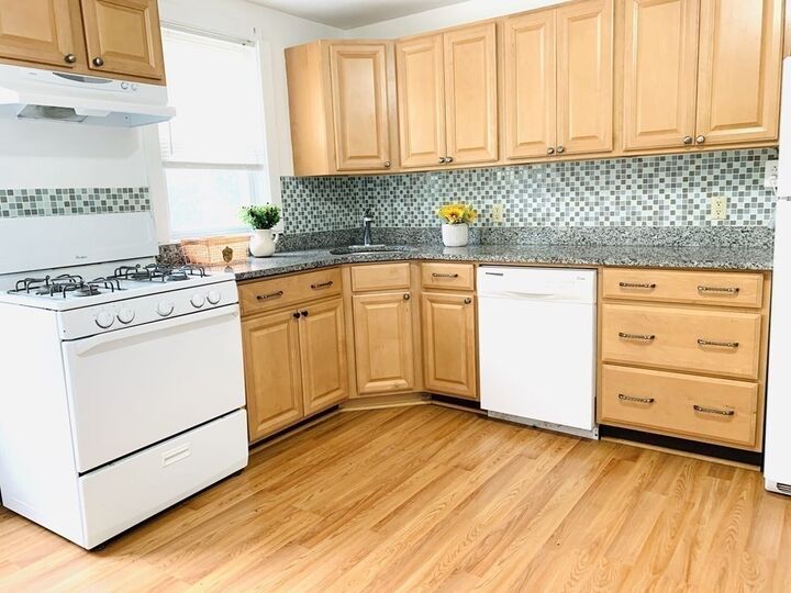 Property Photo:  803 Boylston St 2(Aka B)  MA 02467 