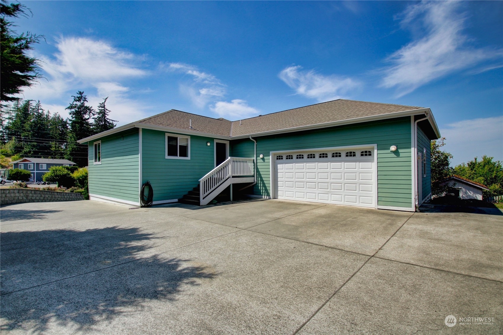 Property Photo:  4119 R Avenue  WA 98221 