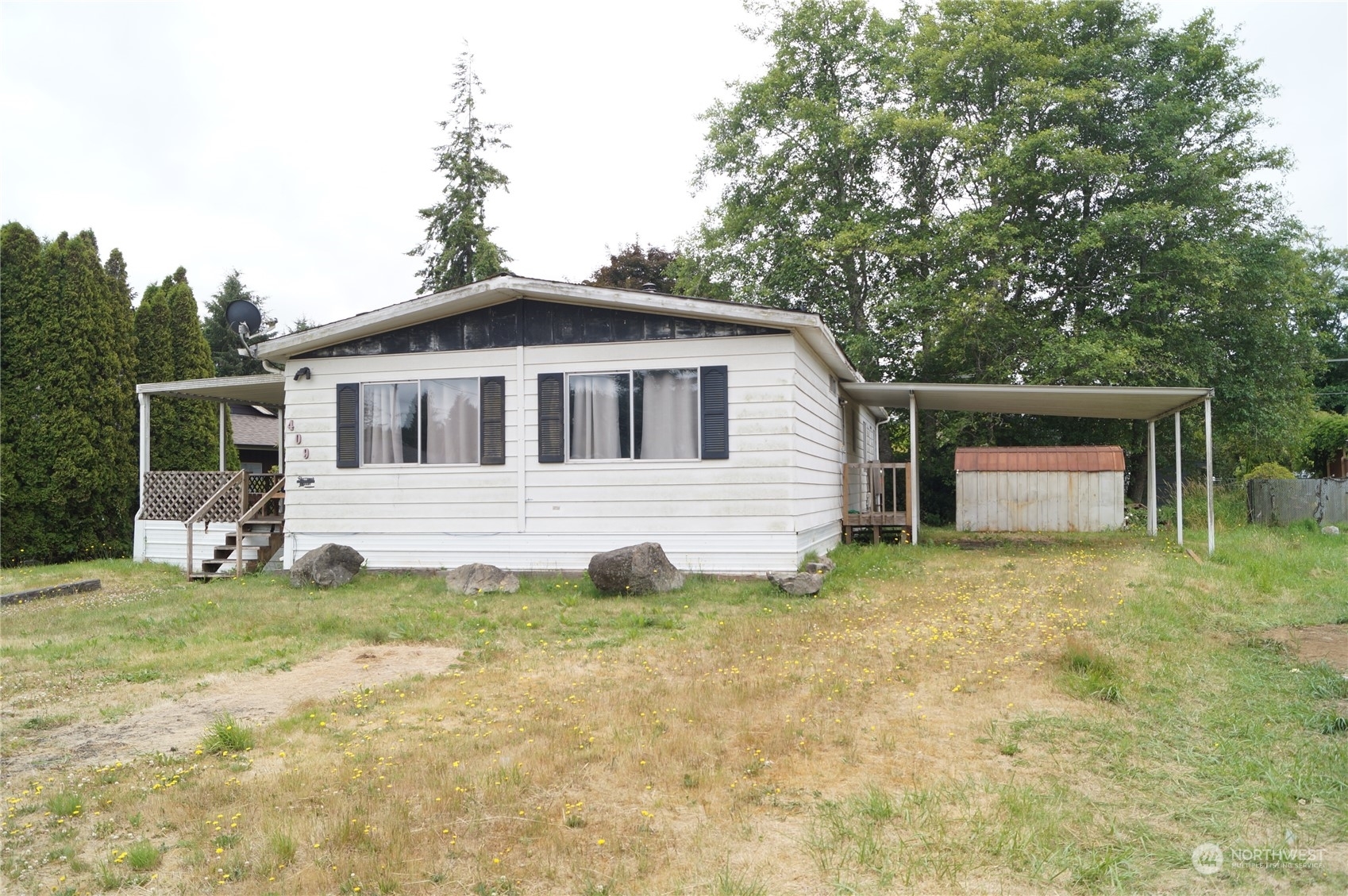 Property Photo:  409 E Marion Street  WA 98520 