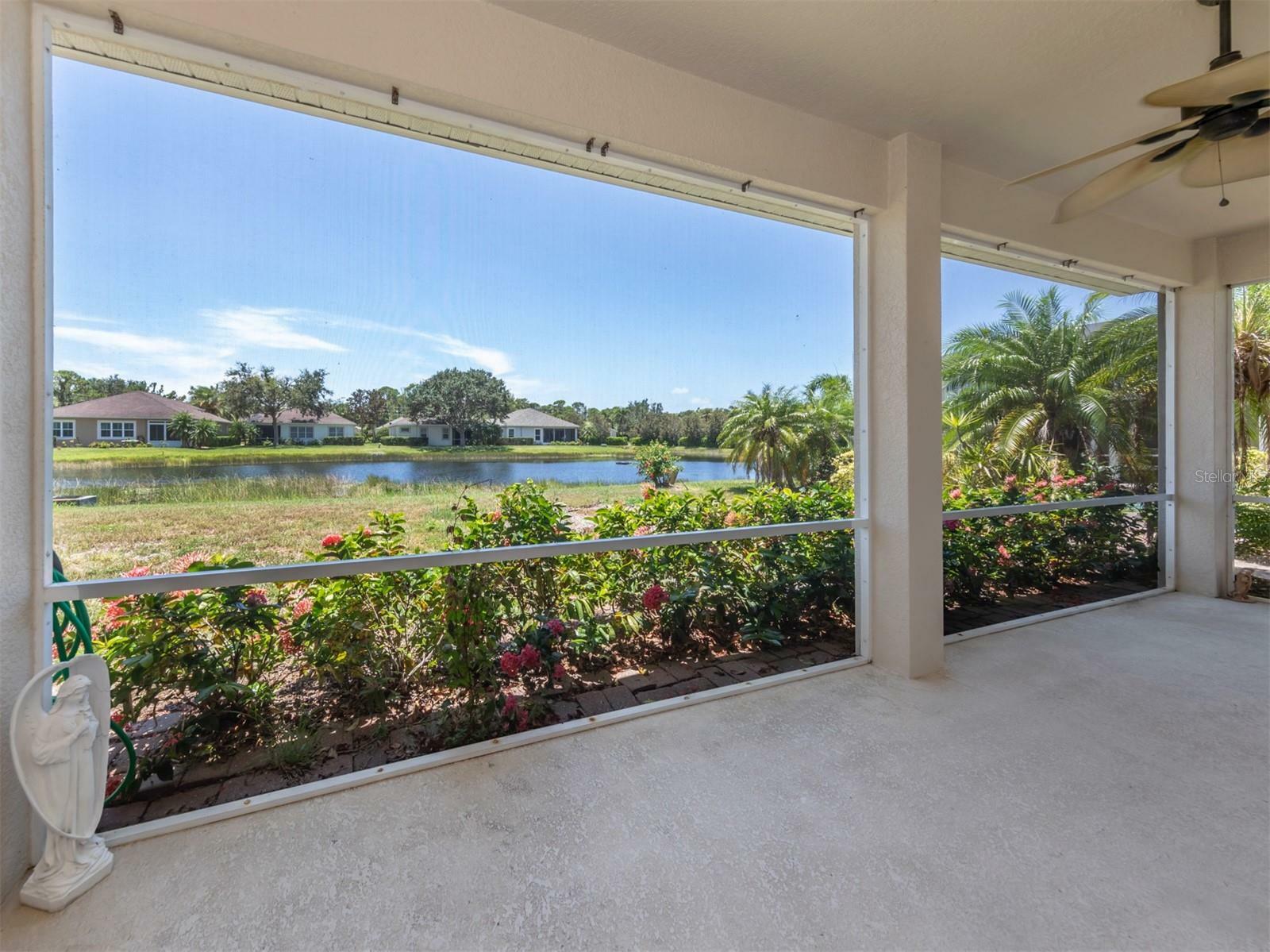 Property Photo:  9519 Carnaby Drive  FL 34293 