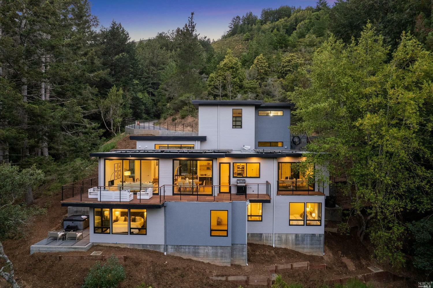 Property Photo: 91 Evelyn Avenue CA 94941