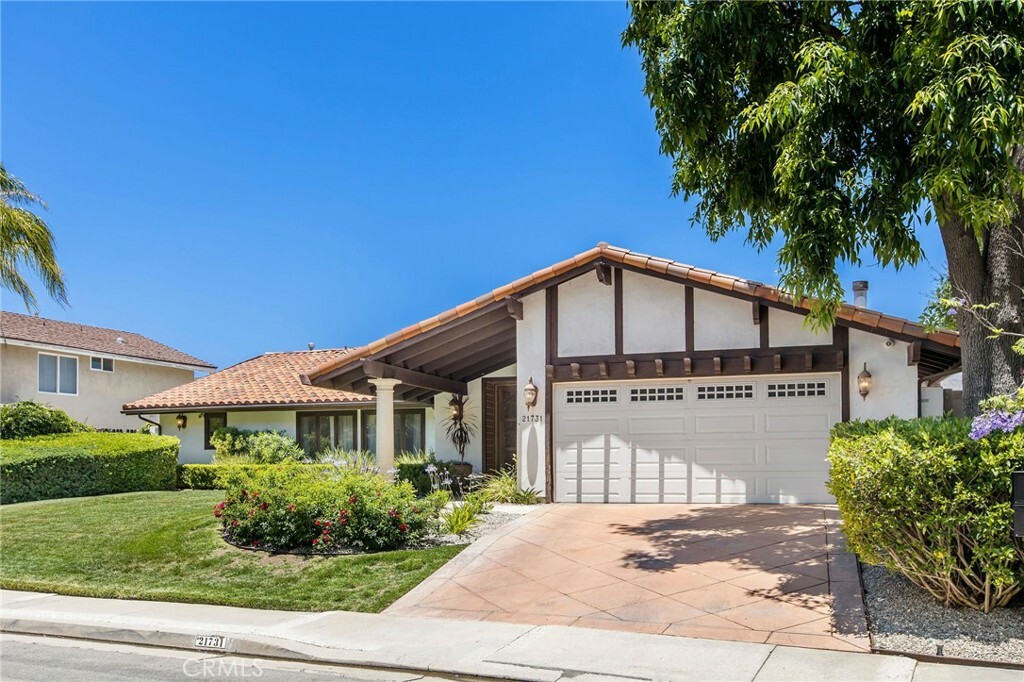 Property Photo:  21731 Ambar Drive  CA 91364 