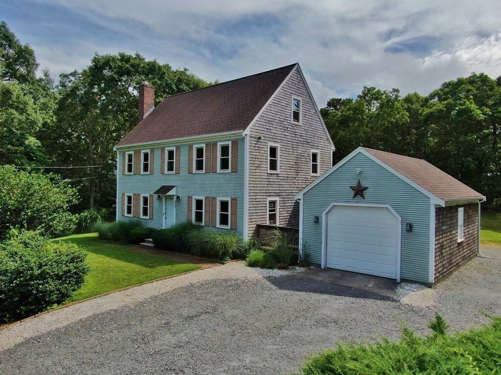 Property Photo:  333 Old Plymouth Rd  MA 02562 