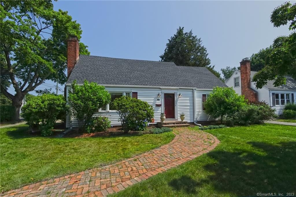 Property Photo: 388 Prospect Drive CT 06615