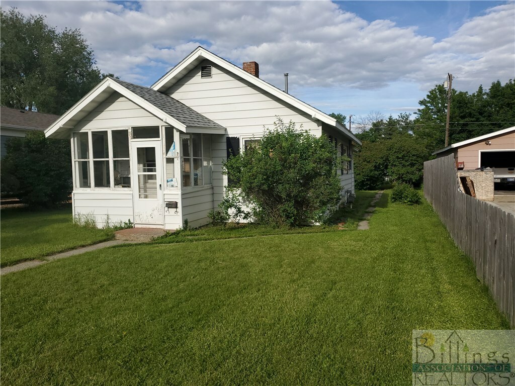 Property Photo:  27 Monroe Street  MT 59101 