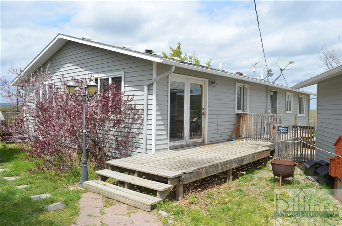 Property Photo:  1816 Spring Creek  MT 59044 