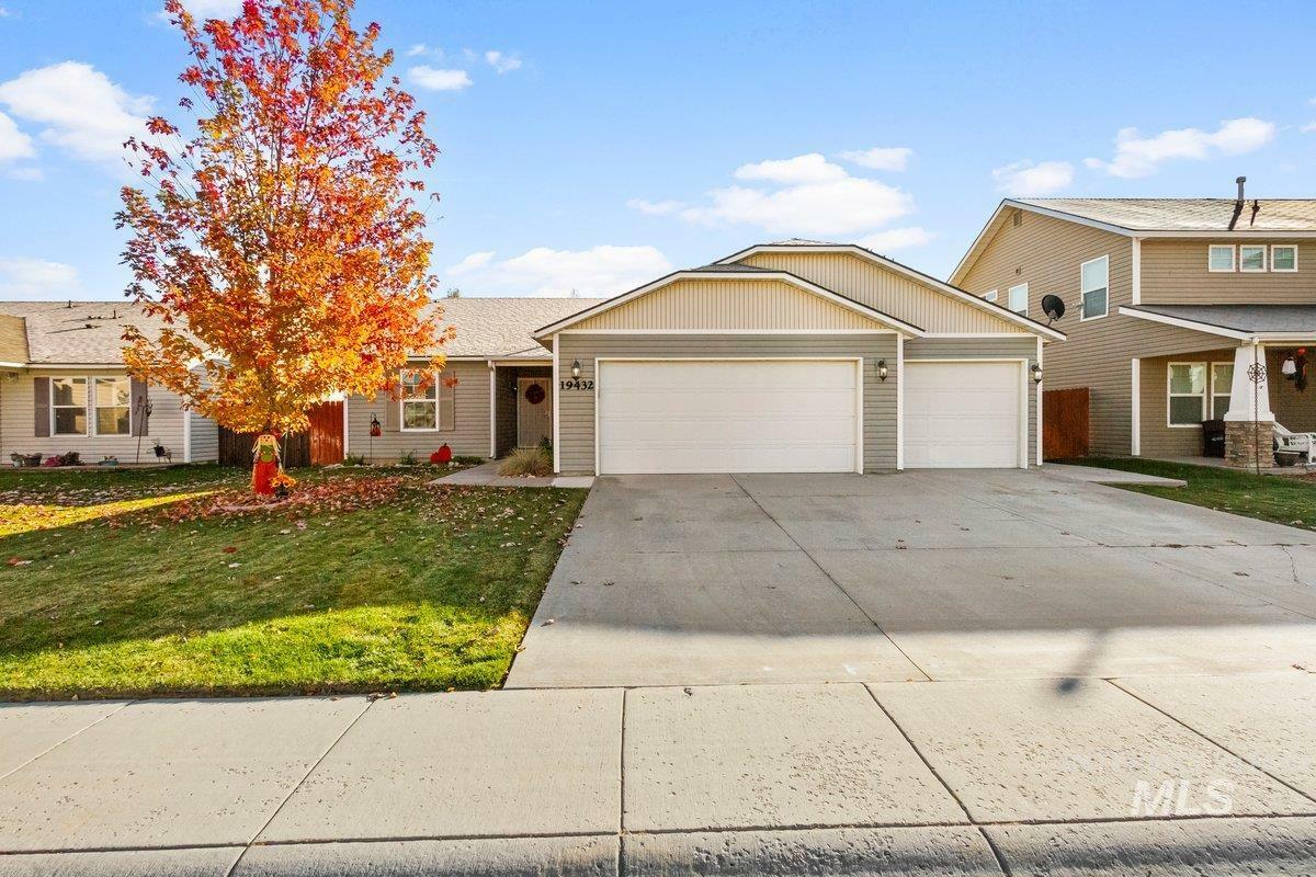Property Photo: 19432 Brush Creek Ave ID 83605