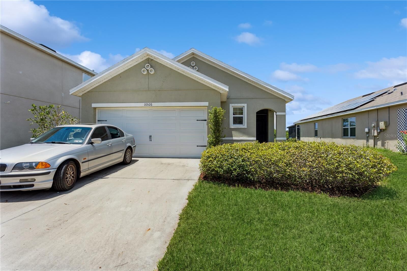 Property Photo:  10526 Whispering Hammock Drive  FL 33578 