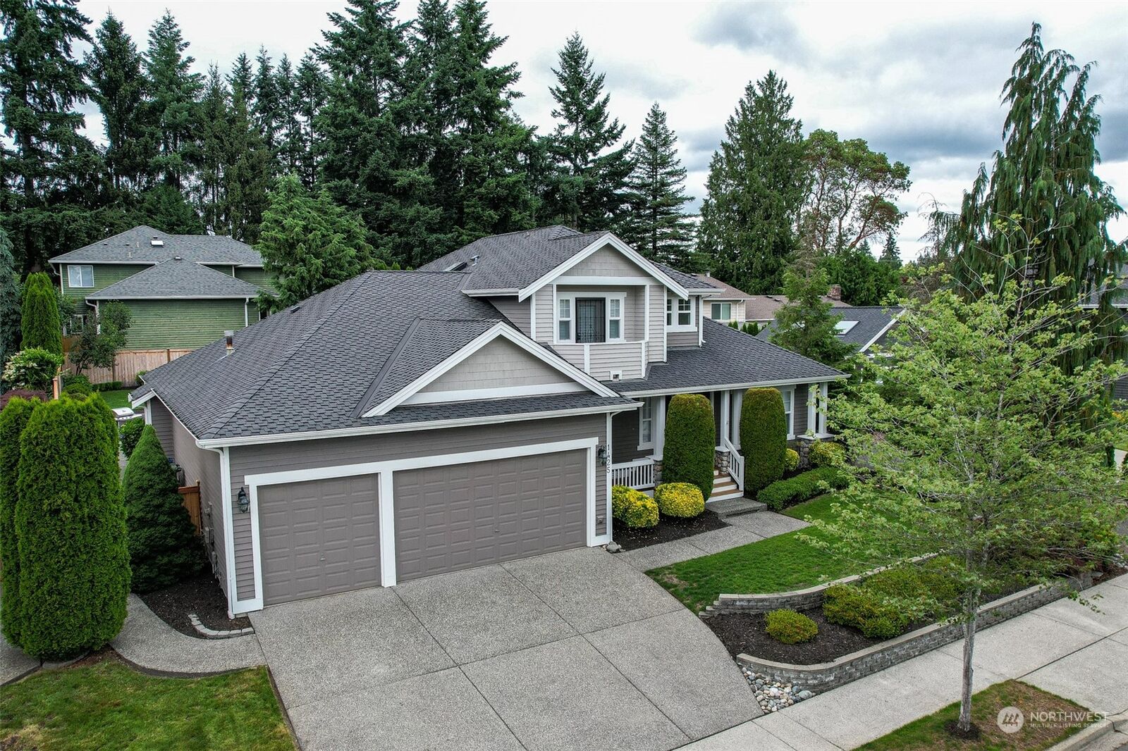 Property Photo:  1425 241st Street SE  WA 98021