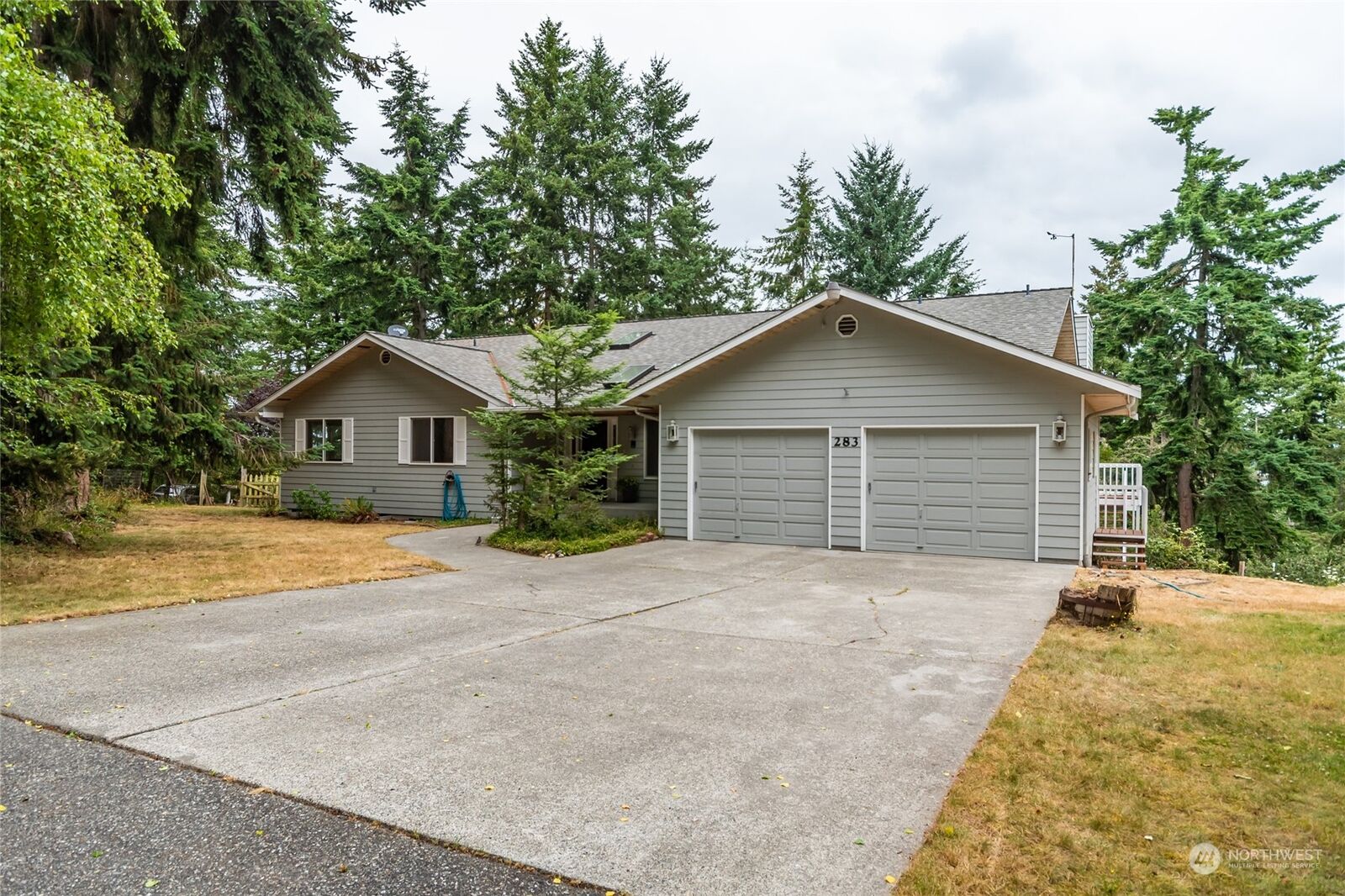 Property Photo: 283 Mistywood Drive WA 98239