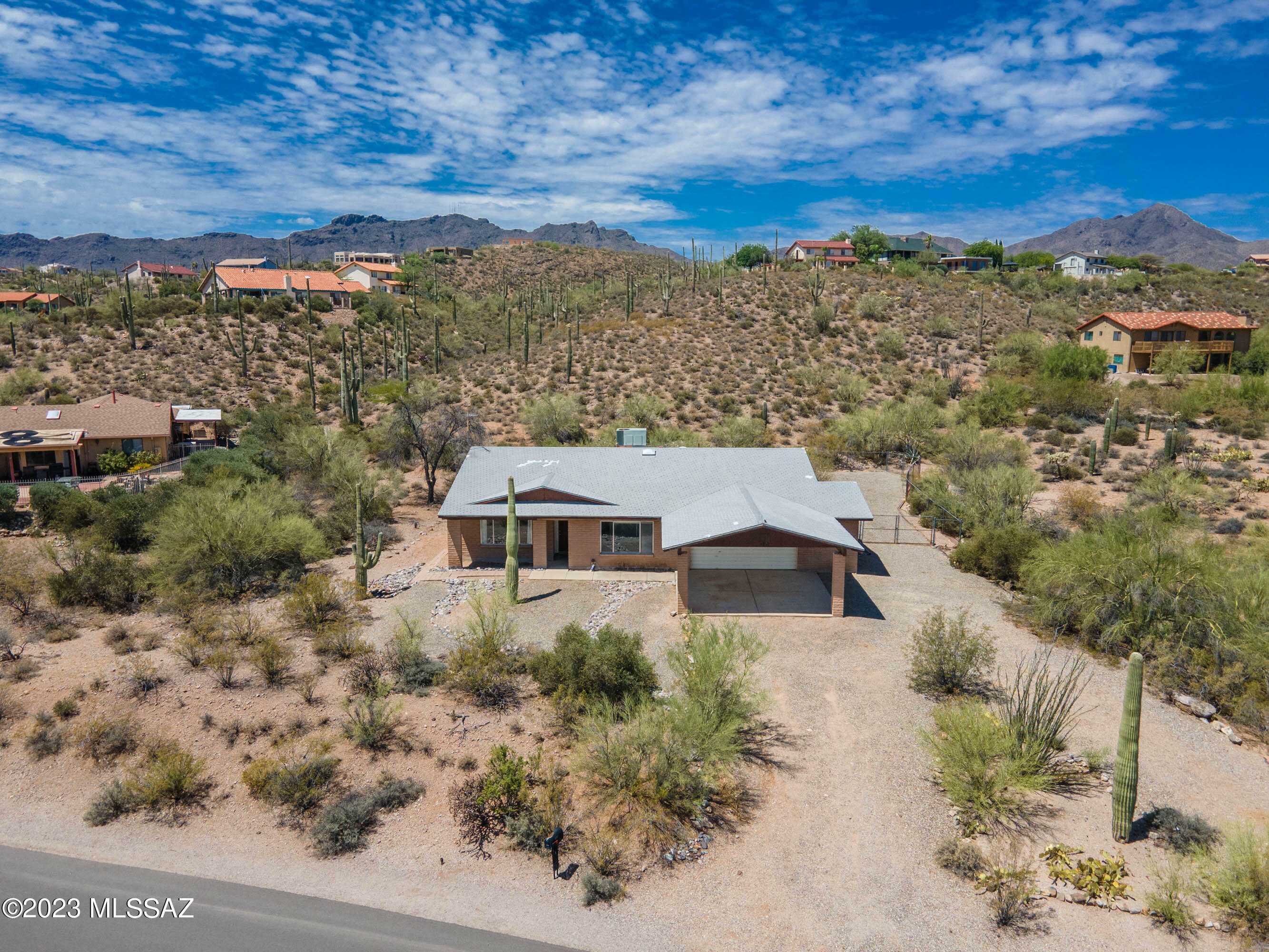 Property Photo:  4331 N Paseo Del Barranco  AZ 85745 