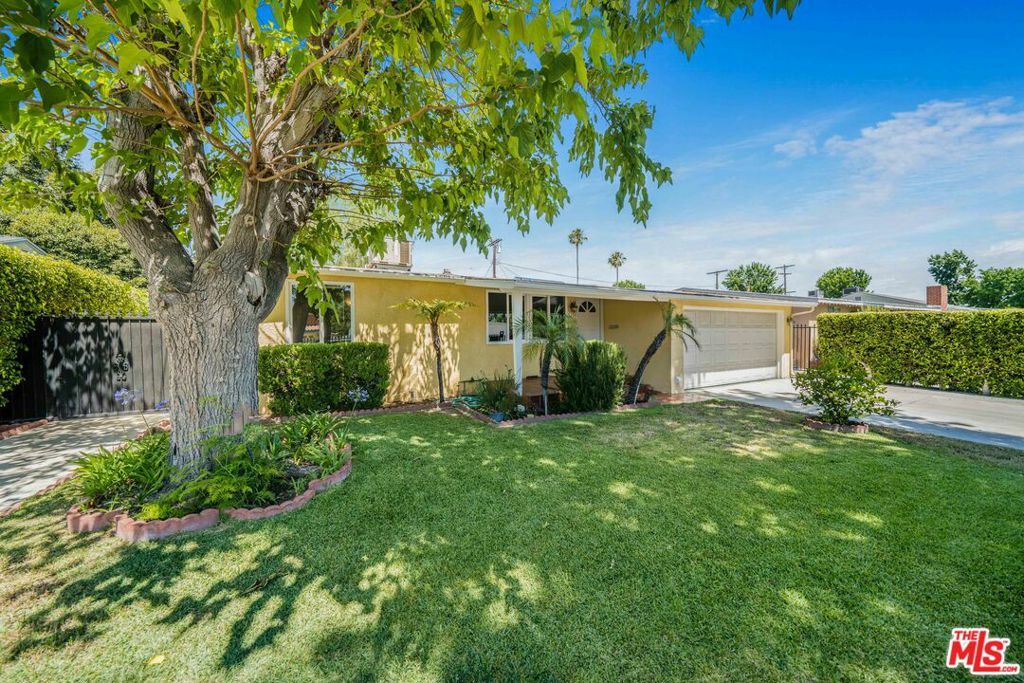 Property Photo:  6616 Ampere Avenue  CA 91606 