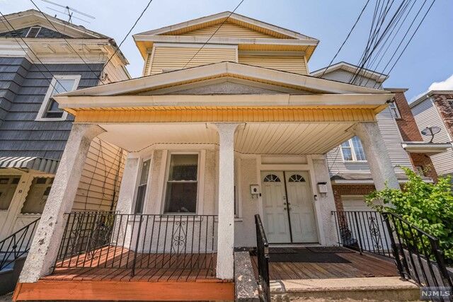 Property Photo:  83 Sunset Avenue  NJ 07106 