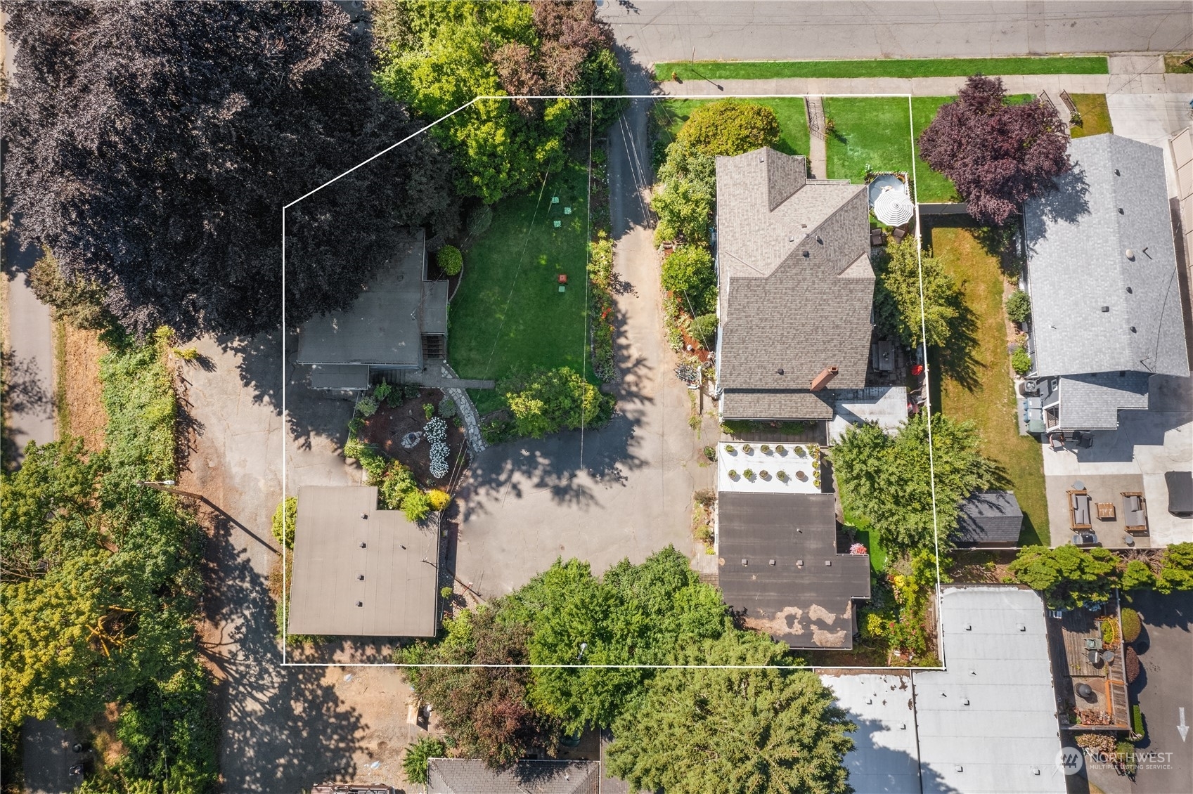 Property Photo:  53 Cedar Avenue  WA 98290 