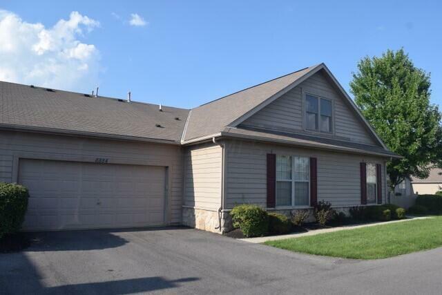 Property Photo: 8884 Linksway Drive OH 43065